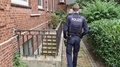 Шлезвиг-Гольштейн: юноша изнасиловал 12-летнего подростка на территории школы