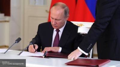 Кремль: Путин подписал распоряжение о призыве на военную службу