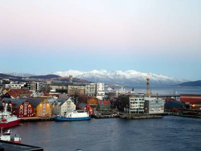 США пытаются «замылить» глаза норвежцам, желая использовать порт Тромсе