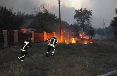 В Луганской области лесные пожары перекинулись на жилые дома, идёт эвакуация - sharij.net - Луганская обл. - Луганск - район Новоайдарский