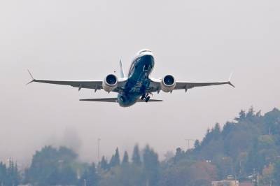 Глава авиарегулятора США лично испытал усовершенствованный Boeing 737 MAX