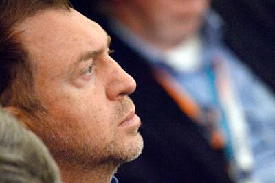 Дерипаска решил отложить разбирательство с Навальным