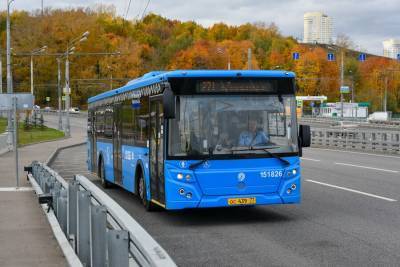 Маршруты ряда автобусов изменили в связи с открытием автодороги Марьино – Саларьево