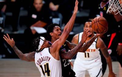 НБА: Клипперс повели в серии с Денвером, Торонто вырвал победу у Бостона
