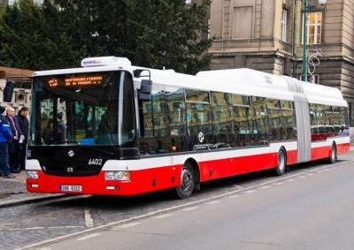 Прага отложила перевод всех автобусных остановок в режим «по требованию»