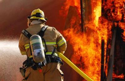 ДНР: Масштабный пожар в Макеевке унес жизни двух человек
