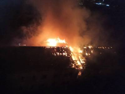 В Киеве горело заброшенное здание