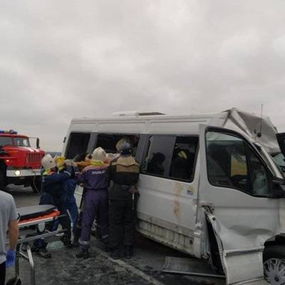 По уточненным данным, 6 человек пострадали при столкновении микроавтобусов в Анапе