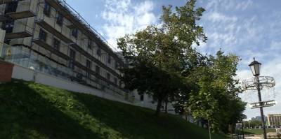 В Рязани суд обязал владельца здания снизить его высоту