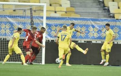 Сборная Украины продлила беспроигрышную серию до 12 матчей