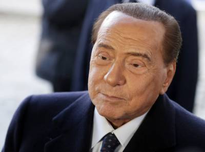 Берлускони доставили в больницу с коронавирусом