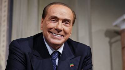 У Берлускони диагностирована ранняя стадия двусторонней пневмонии