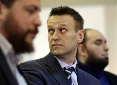 Песков: белорусская разведка передала ФСБ материалы по делу Навального