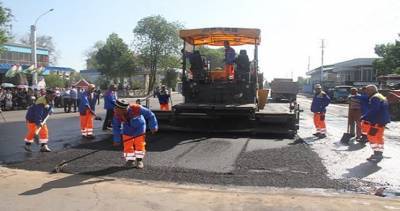 Исфара: Жители Воруха ремонтируют внутренние дороги