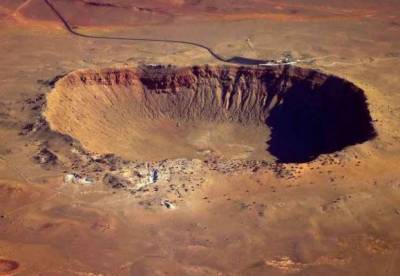 Ученые обнаружили в Австралии 5-километровый метеоритный кратер