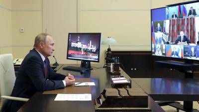 Путин обсудил с Совбезом предстоящий визит Лукашенко в Москву