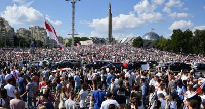 50 оттенков краха: Армен Гаспарян рассказал про феномен Беларуси и волшебную силу соцсетей