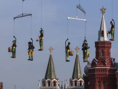 Планы на выходные: празднуем день рождения Москвы и слушаем музыку на крыше клуба
