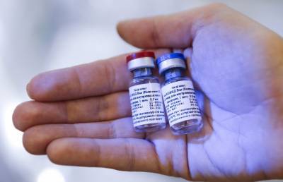 Эксперт: антитела к коронавирусу после прививки сохраняются до двух лет