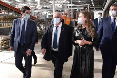 Полномочный представитель Президента посетил кирпичный завод в Нерехте