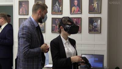В школах Петербурга могут ввести виртуальные уроки ОБЖ.