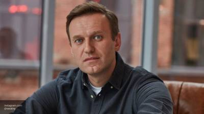 Политолог Карнаухов усомнился, что Навальный когда-либо был в "Шарите"