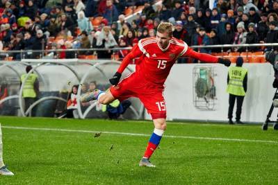 Смоленский футболист забил один из самых быстрых мячей в истории сборной России
