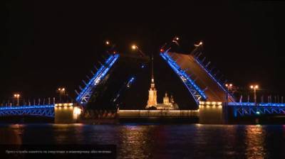 Дворцовый мост в Петербурге разведут под музыку композитора Петрова