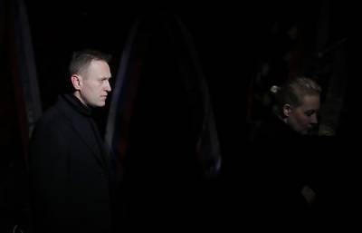 НАТО призвало РФ наказать виновных в происшествии с Навальным