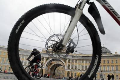 Велогонщик из Ленобласти умер во время гонок