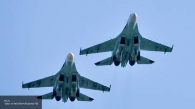 Истребители РФ перехватили бомбардировщики США над Черным морем