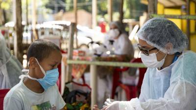 В Бразилии за сутки выявили более 50 тысяч случаев коронавируса