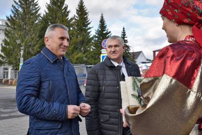 Моор заявил, что на птицефабриках Тюменской области нет птичьего гриппа