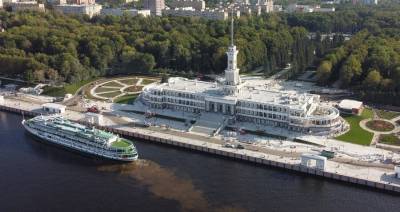 Собянин открыл парк Северного речного вокзала