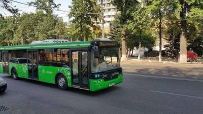 В Алматы общественный транспорт будет работать 6 сентября
