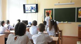 Школьные линейки в Северной Осетии прошли для учеников первых и одиннадцатых классов