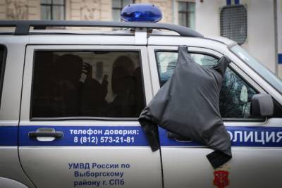В петербургский офис «Открытой России» нагрянули силовики — находящиеся в помещении люди не выходят на связь