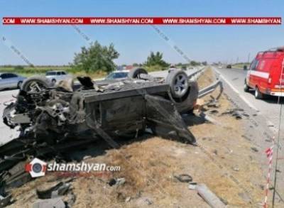 В Армении произошло ДТП с участием автомобиля Минобороны