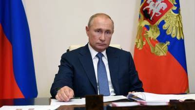 Путин: дополнительные полномочия губернаторов помогли справиться с коронакризисом