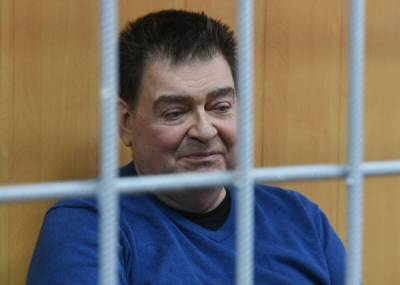 Суд взыскал с экс-депутата Госдумы 8 млрд рублей