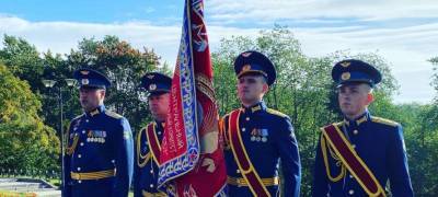 Копия Красного знамени, захваченного финскими войсками, прибыла в Карелию (ФОТО)
