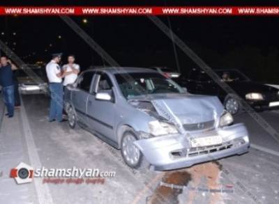 В Ереване столкнулись 4 автомобиля марки «Opel»: есть пострадавший