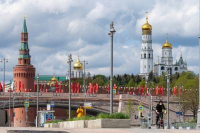 «Гожусь, что я родился в Москве»: Бокерия, Роднина, Шипулин и Фетисов поздравили столицу с Днем города