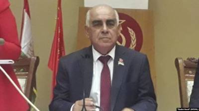 Таджикские коммунисты выдвинули кандидатуру своего 72-летнего лидера в президенты