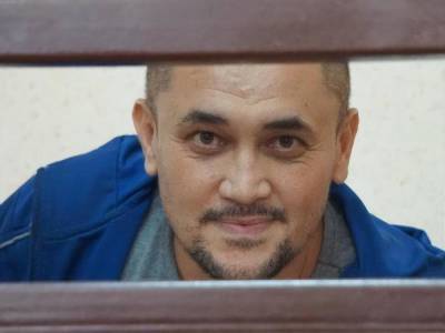 "Суд" в Крыму оставили под арестом до декабря одного из обвиняемых по делу "Хизб ут-Тахрир"