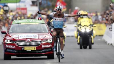 Петерс победил на восьмом этапе «Тур де Франс», Закарин — четвёртый
