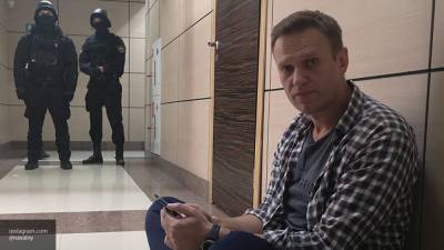 Навальный мог выйти из комы, но власти ФРГ не спешат его показывать