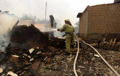 Пожар в Донецкой области ликвидирован, спасли 12 домов