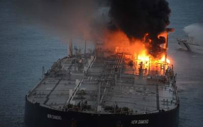 У побережья Шри-Ланки горит танкер с нефтью - Cursorinfo: главные новости Израиля