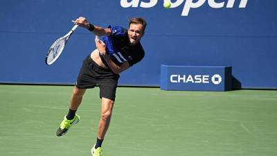 Даниил Медведев вышел в четвертый круг US Open